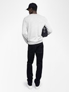 Kennedy Jumper - Jumper with round neck and heart embroidery on the front.