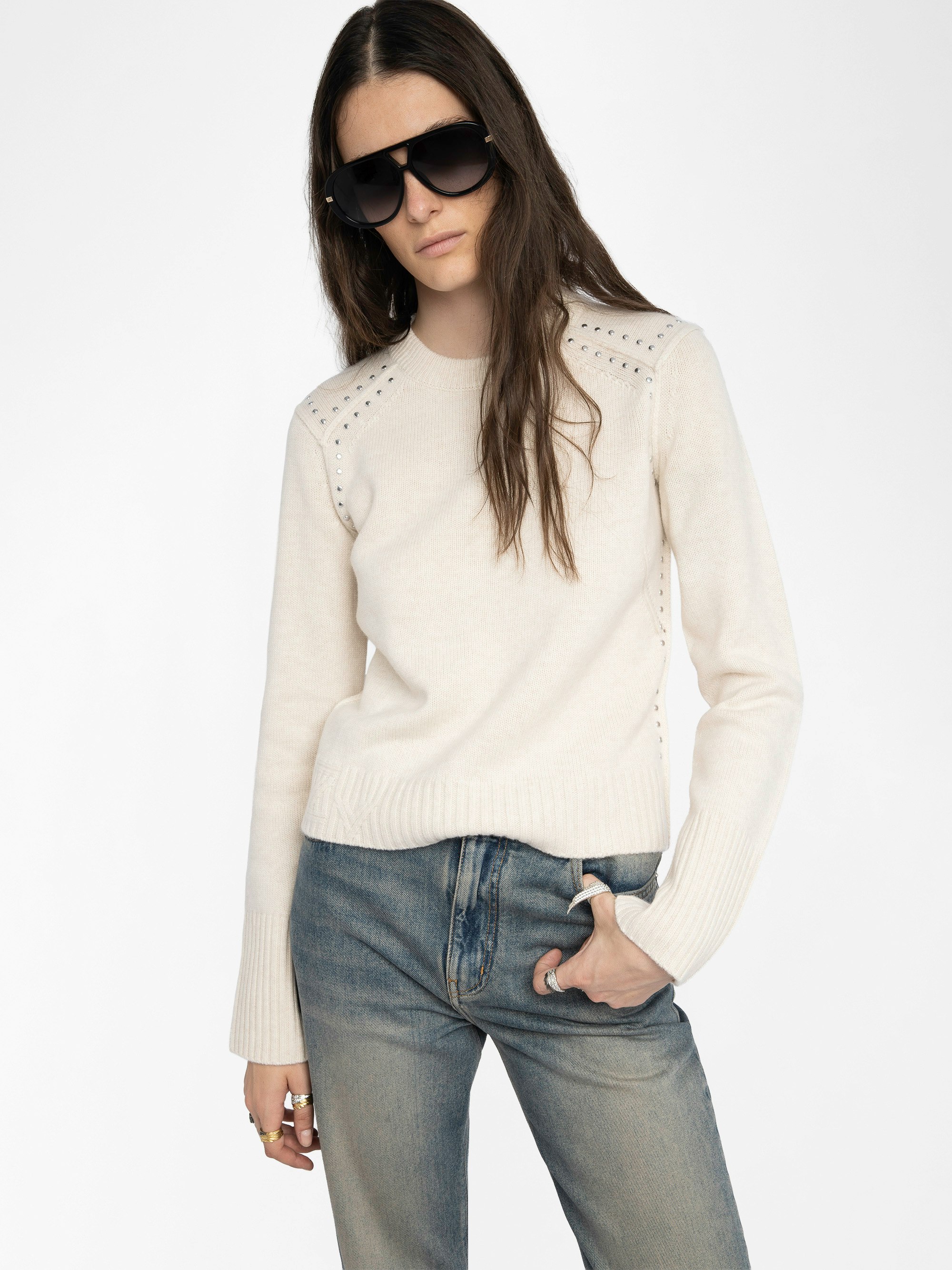 Nalty Sweater - Round neck sweater with long sleeves and studs on the shoulders.