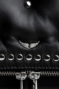 Borsa Rocky Rider - Borsa in pelle nera con borchie e tracolla donna