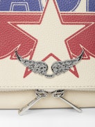Pochette Rock - Pochette aus genarbtem Leder mit doppelter Kette aus Leder und Metall und mit Strass verzierten Flügeln.