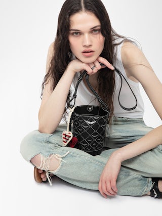 Flash Heart Keyring - Heart-shaped vintage leather keyring.