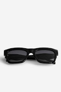 ZV23H2 Sunglasses - Unisex rectangular sunglasses with the ZV logo on the temples and studs on the frame.