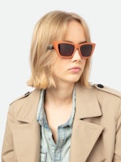 ZV25S1 Sunglasses - Butterfly sunglasses adorned with wings.