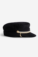 Wool Cap - Women's black wool cap with double chain.