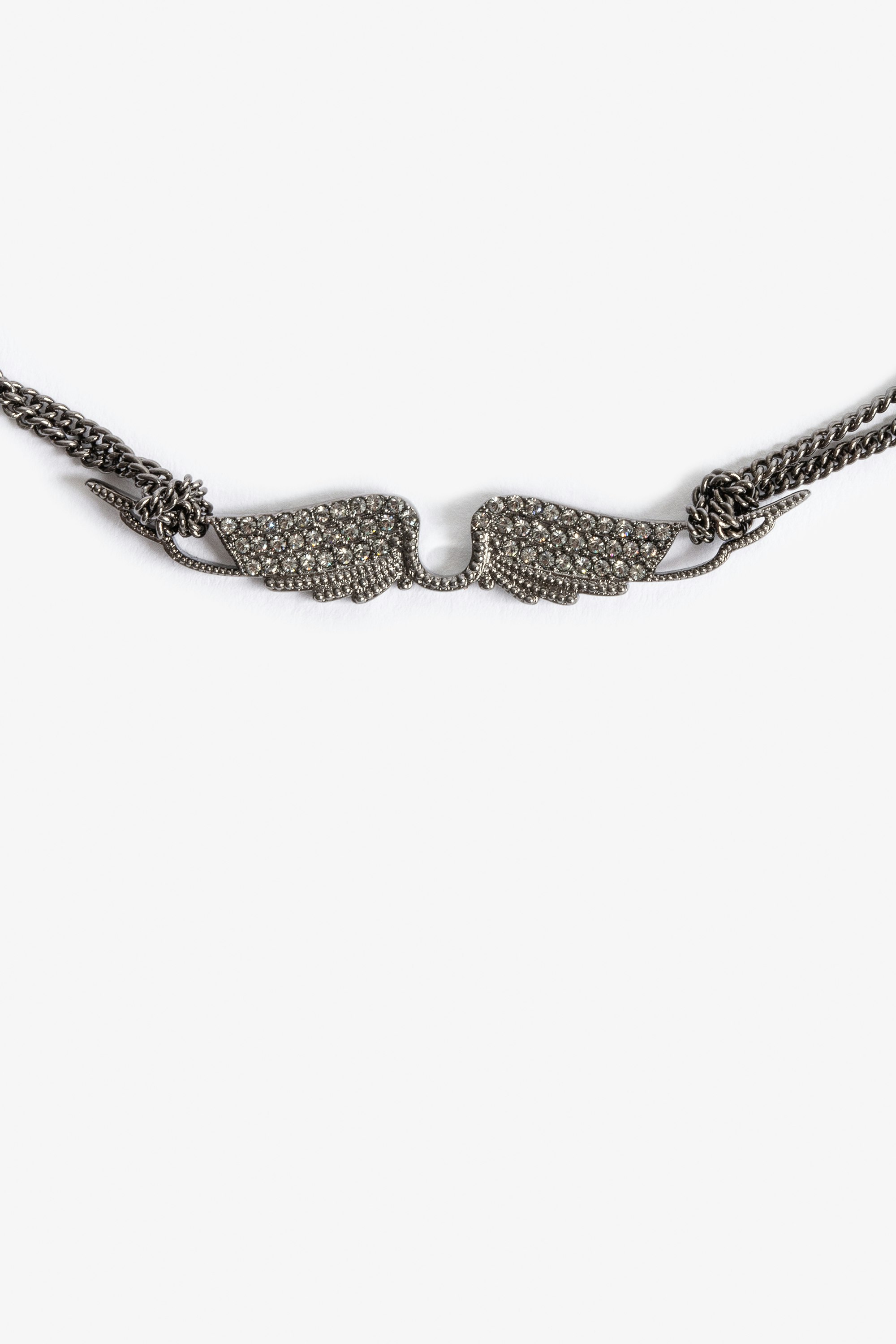 Halskette Rock Chocker - Kurze Halskette aus geschwärztem Messing mit kristallbesetztem Flügelanhänger.