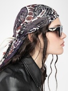 Debbie 85 Snakes Scarf - Square scarf in mixed silk with snake print.