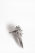 Mono Boucle D'Oreille Giant Comète ZV x Cécil - Mono boucle d'oreille argentée en forme de comète