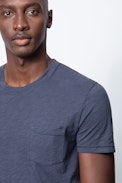 Stockholm T-Shirt - Men’s T-shirt with skull on the back.