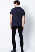 Monastir Jormi T-shirt - Men’s navy blue T-shirt with motif on the back.