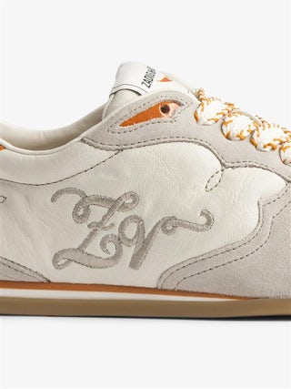 Sneaker ZV Dance Vintage - Low-Top-Sneaker aus Leder mit Crinkle-Effekt und Western-Ausschnitten.
