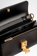 Borsa a portafoglio ZV Initiale Le Long Unchained - Portafoglio con catena in pelle nera ZV Initiale donna