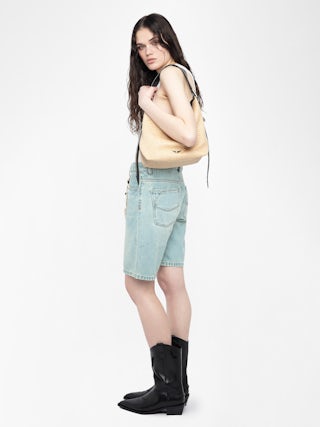 Short Sady Denim - Denim-Bermudashorts mit mehreren Taschen.