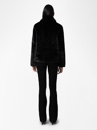 Freeze Coat - Short coat in faux fur.