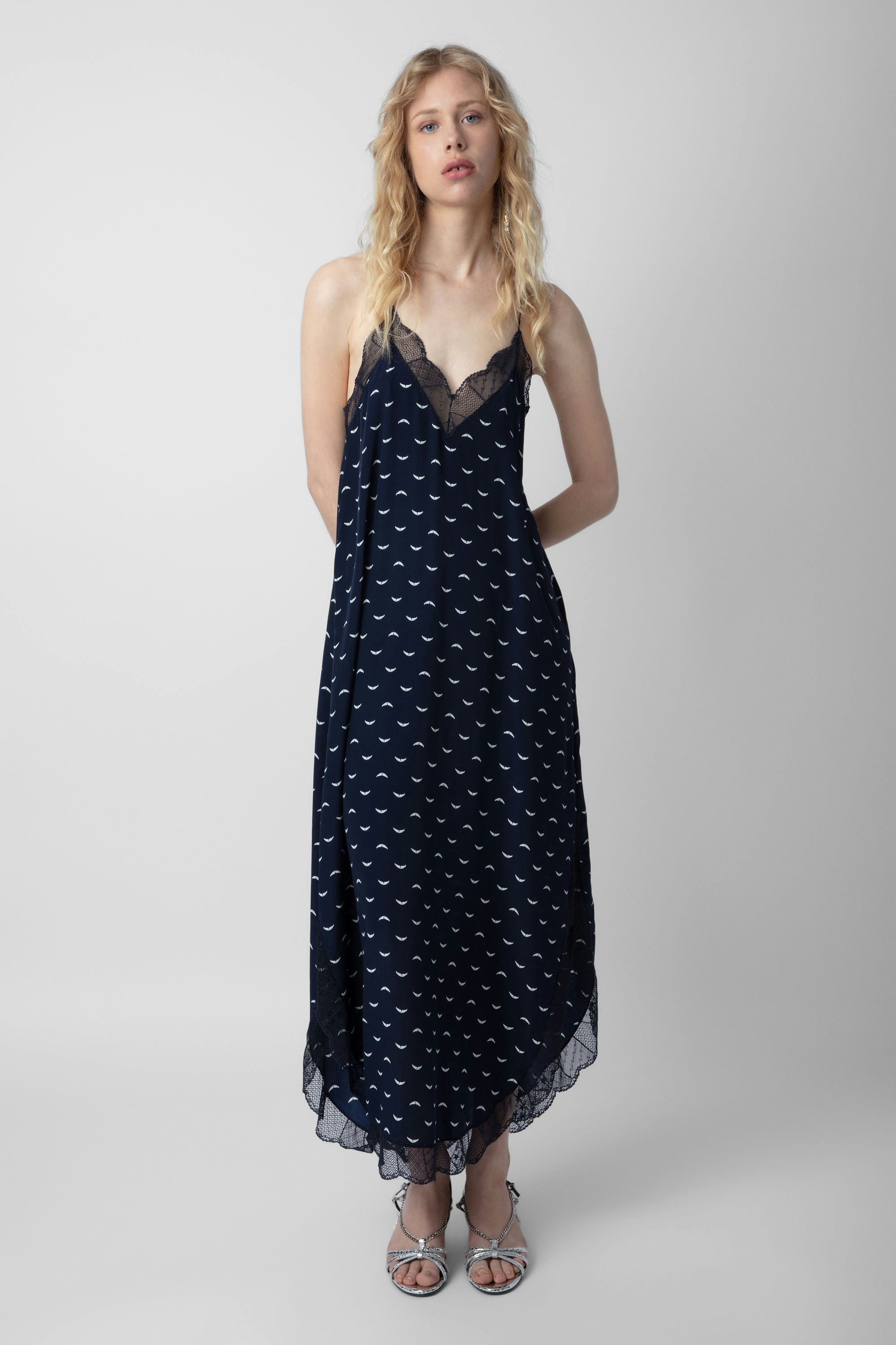 Kleid Ristyl Seide - Marineblaues langes Kleid aus Seide, mit Flügelmotiv.