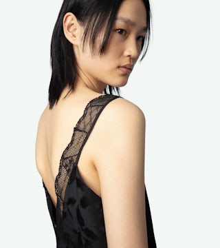 Robe Renelle Soie Jacquard - Robe courte en soie noire imprimé jacquard fleuri ornée de dentelle.