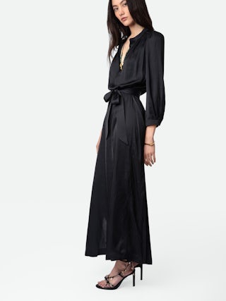 Robe Ritchil Satin - Black satin long dress with 3/4-length sleeves and tie at the waist.