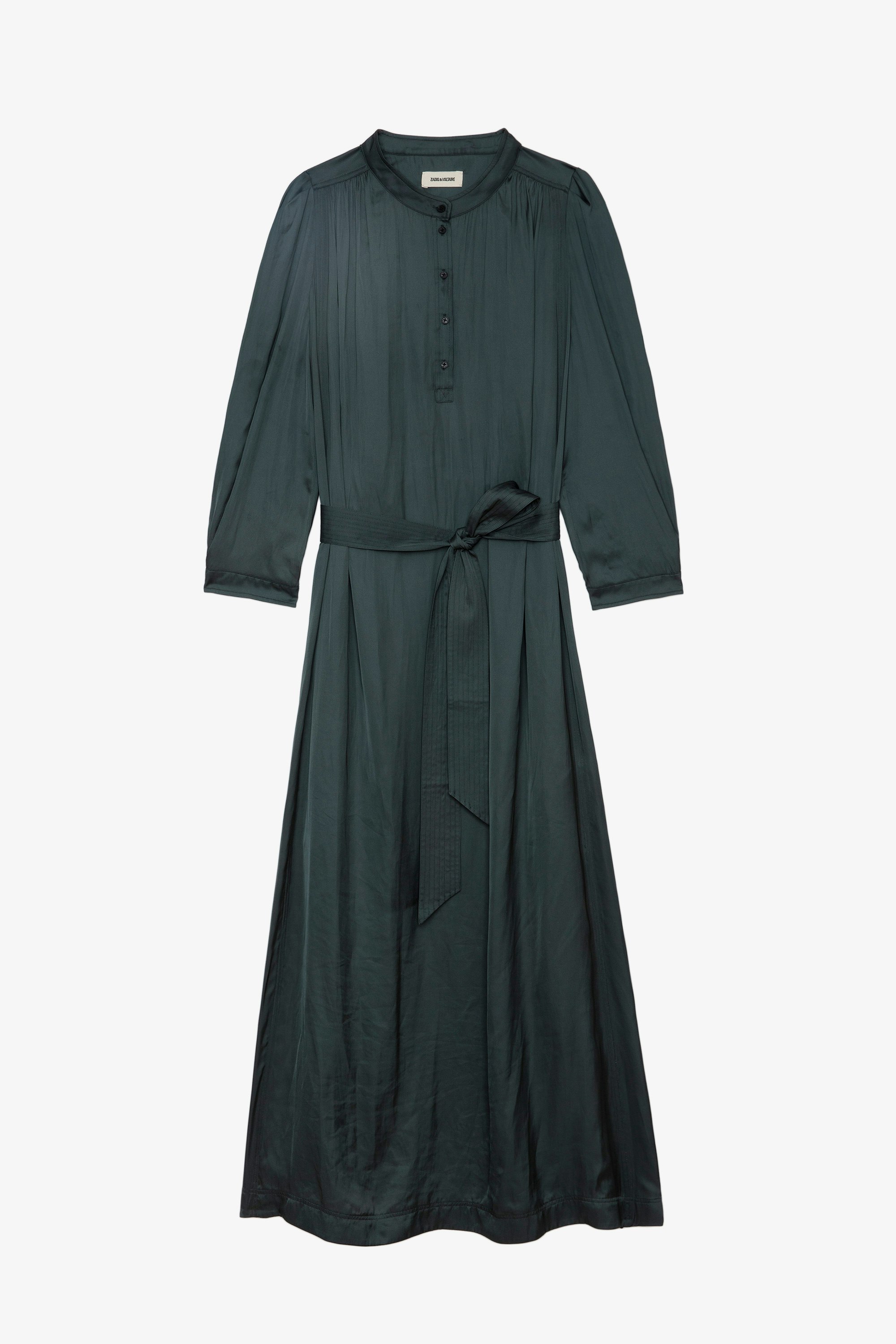 Kleid Ritchil Satin - Langes, schwarzes Satinkleid mit 3/4-Ärmeln und Raffungen zum Binden an der Taille.