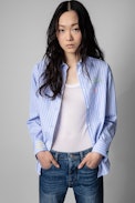 Tais Shirt - Women's striped cotton shirt in sky-blue with street art print