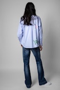 Tais Shirt - Women's striped cotton shirt in sky-blue with street art print